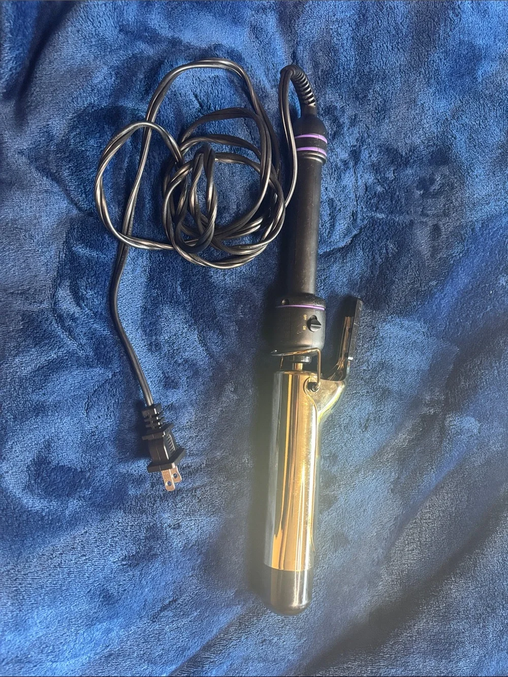 Hot Tools 1.5 inch barrel Curling Iron - Portable Hair Styling Tool